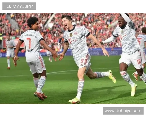 21年德甲经典对决勒沃库森迎战拜仁慕尼黑争夺荣耀之战 21年德甲经典对决勒沃库森迎战拜仁慕尼黑争夺荣耀之战